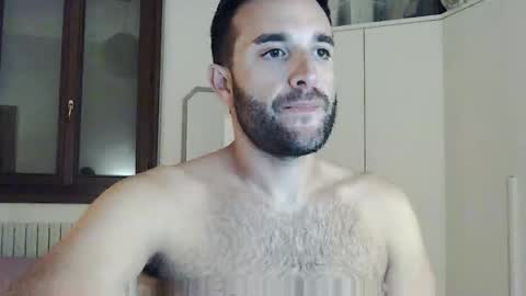 vittorio20cm online show from 10-14-25, 10:54