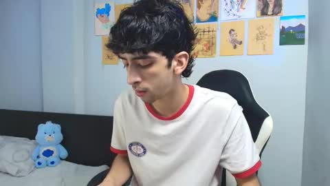 Snapshot of vittorio_cerati chatting on 02-25-26, 03:21 new acount online show from 02-25-26, 03:21