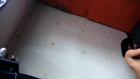 kim online show from 09-09-25, 05:51