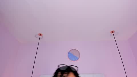 Vivi online show from 11-14-25, 04:11