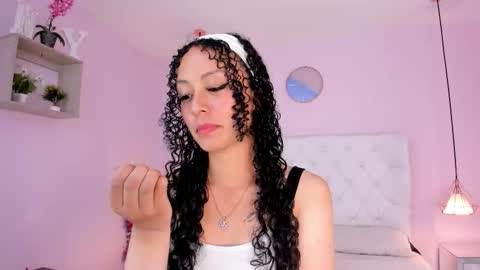 Snapshot of vivi_gh1 chatting on 01-07-26, 03:42 Vivi online show from 01-07-26, 03:42