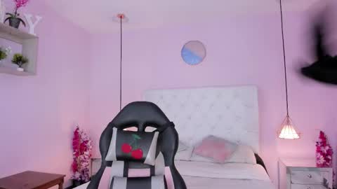 Snapshot of vivi_gh1 chatting on 01-11-26, 04:50 Vivi online show from 01-11-26, 04:50