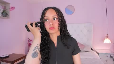 Snapshot of vivi_gh1 chatting on 02-12-26, 04:07 Vivi online show from 02-12-26, 04:07