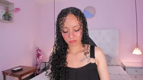 Snapshot of vivi_gh1 chatting on 02-13-26, 03:57 Vivi online show from 02-13-26, 03:57