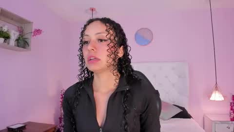 Snapshot of vivi_gh1 chatting on 02-23-26, 03:37 Vivi online show from 02-23-26, 03:37