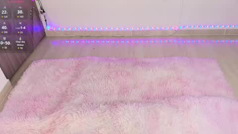 Vivi online show from 11-14-25, 05:50