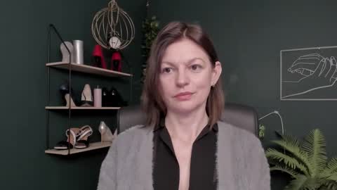 Vivian online show from 11-28-25, 07:55