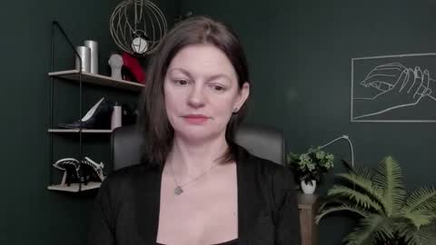 Vivian online show from 02-12-26, 07:03