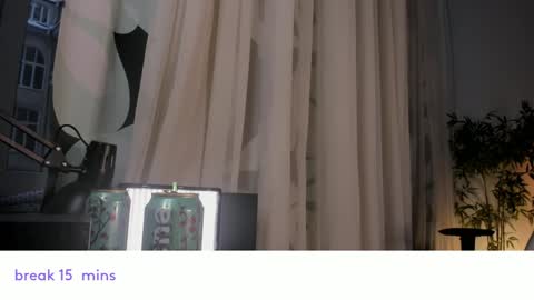 vivian_qwerty online show from 12-15-24, 07:46