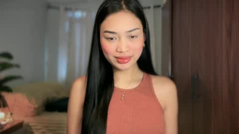 Vivian online show from 06-17-26, 11:27