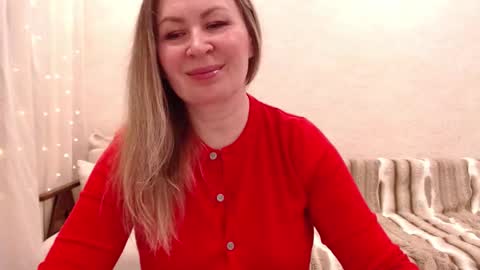 Snapshot of vivian_soul chatting on 03-04-26, 04:35 Vivian online show from 03-04-26, 04:35