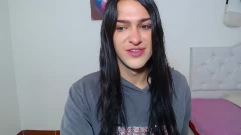 Snapshot of vivianalatin chatting on 02-19-26, 01:18 instagram Viviana73215 online show from 02-19-26, 01:18