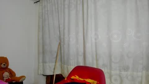 Snapshot of vivianalatin chatting on 04-02-26, 11:02 instagram Viviana73215 online show from 04-02-26, 11:02