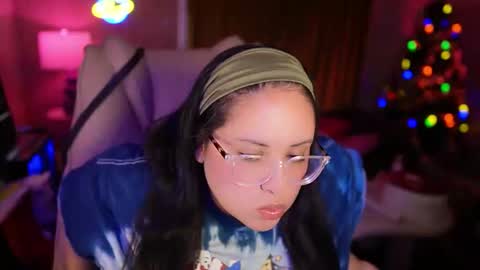 Vivi online show from 01-15-26, 03:33