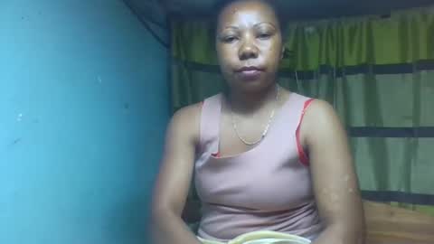 viviane0812 online show from 10-24-25, 01:03