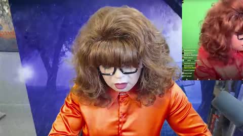 VivianFrosty online show from 10-08-25, 03:37