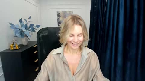 Sinti online show from 11-09-25, 04:22