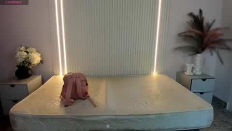 vivianowen9 online show from 02-16-26, 12:34