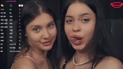 Snapshot of vivid_girls chatting on 01-13-25, 08:15 Nelly and Mari online show from 01-13-25, 08:15