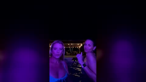 Snapshot of vivienesky chatting on 05-17-26, 03:37 vivienesky online show from 05-17-26, 03:37