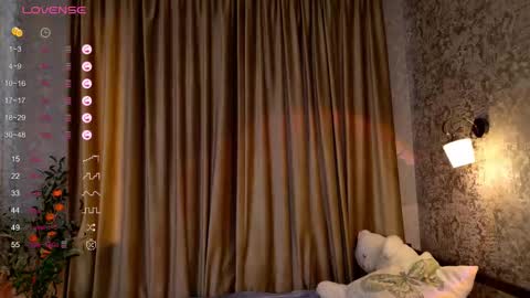 Mia Skaidrite online show from 11-09-25, 09:29