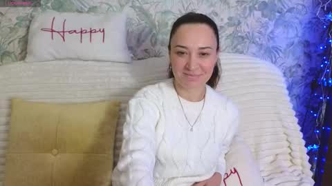 Snapshot of vivimoonx chatting on 01-07-26, 10:51 Vika online show from 01-07-26, 10:51