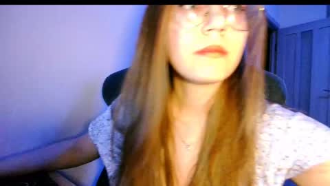 vivivivikkie online show from 04-30-26, 10:14