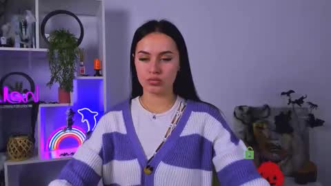 vivy_star online show from 10-29-25, 08:32