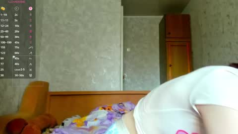Snapshot of vixen_lab chatting on 05-21-26, 02:46 Nika 18 . online show from 05-21-26, 02:46