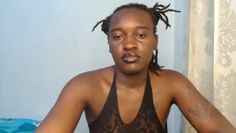 Snapshot of vixen_naughty chatting on 10-14-25, 04:41 Naughty online show from 10-14-25, 04:41