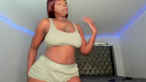 Snapshot of vixen_sasha chatting on 05-28-26, 02:58 Sasha Malone online show from 05-28-26, 02:58