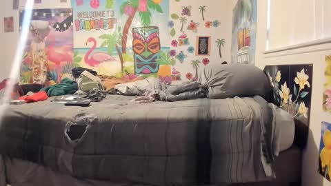 Vixen Fyre online show from 11-17-25, 10:59