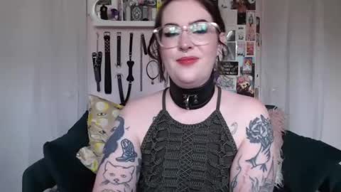Snapshot of vixinvvitch chatting on 07-28-26, 05:12 VIXIN online show from 07-28-26, 05:12