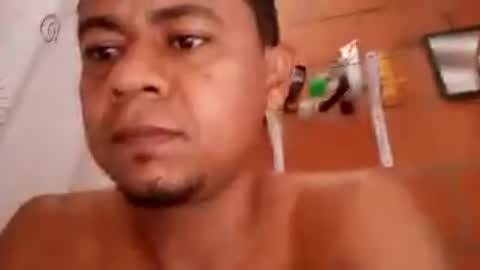 Snapshot of vlacho7 chatting on 07-08-26, 12:53 vlacho7 online show from 07-08-26, 12:53