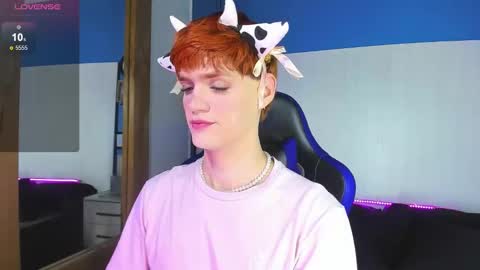 Vlad  online show from 09-12-25, 02:06