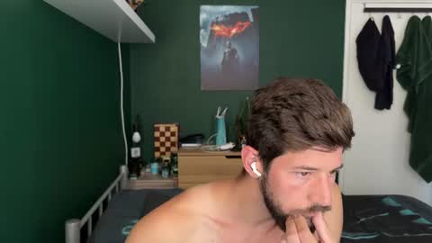 Snapshot of vladi95noughtyboyy chatting on 08-07-26, 09:44 vladi95noughtyboyy online show from 08-07-26, 09:44