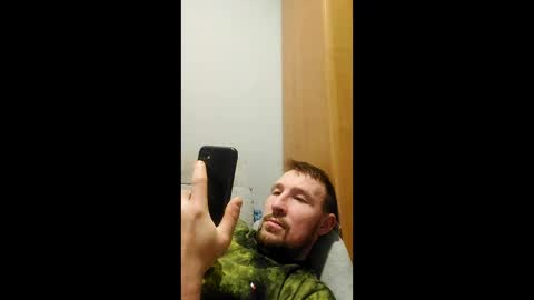 Snapshot of vladumyr chatting on 12-05-25, 12:41 vladumyr online show from 12-05-25, 12:41