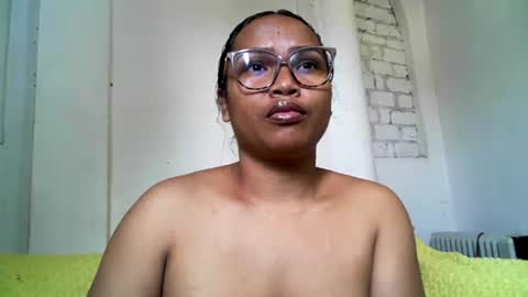 voagelle online show from 01-29-25, 06:54