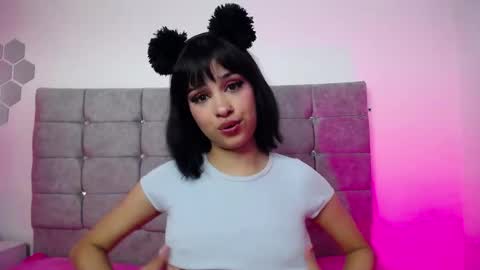 volkov_mia online show from 04-15-26, 07:43