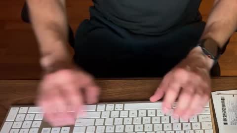 Snapshot of voterki796 chatting on 10-01-25, 01:44 voterki796 online show from 10-01-25, 01:44