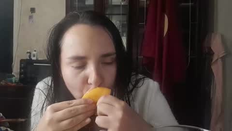 voulezvous_angel online show from 11-06-25, 01:50