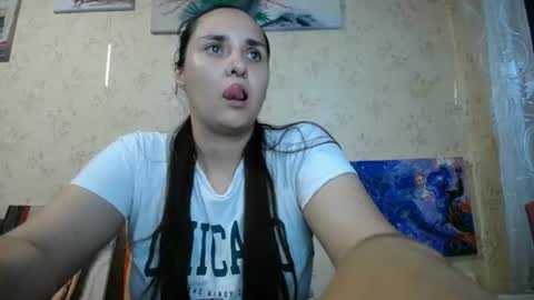 Snapshot of voulezvous_angel chatting on 07-14-26, 10:54 voulezvous_angel online show from 07-14-26, 10:54