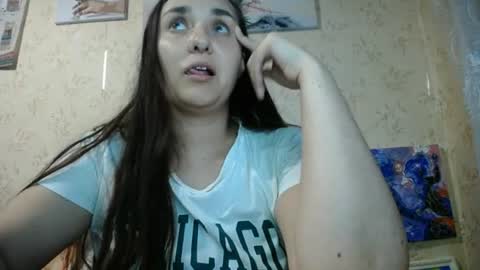 Snapshot of voulezvous_angel chatting on 07-23-26, 01:31 voulezvous_angel online show from 07-23-26, 01:31