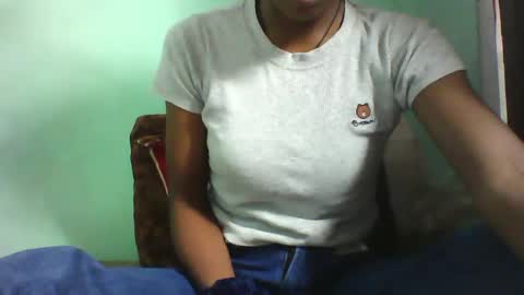 Snapshot of vounialdy chatting on 02-07-25, 04:14 vounialdy online show from 02-07-25, 04:14