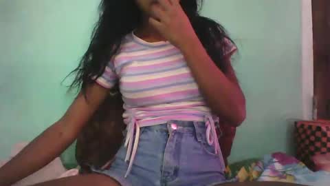 Snapshot of vounialdy chatting on 02-24-25, 11:10 vounialdy online show from 02-24-25, 11:10