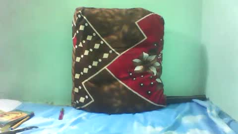 Snapshot of vounialdy chatting on 03-02-25, 06:37 vounialdy online show from 03-02-25, 06:37