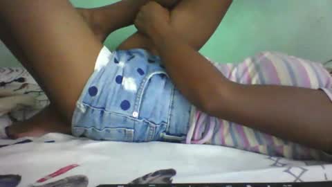 Snapshot of vounialdy chatting on 03-09-25, 03:27 vounialdy online show from 03-09-25, 03:27