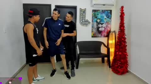 voyeurism_guys online show from 11-27-25, 11:07