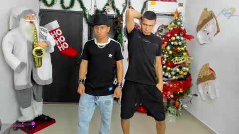 voyeurism_guys online show from 12-18-25, 11:00