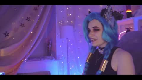 vronnier online show from 02-14-25, 06:51